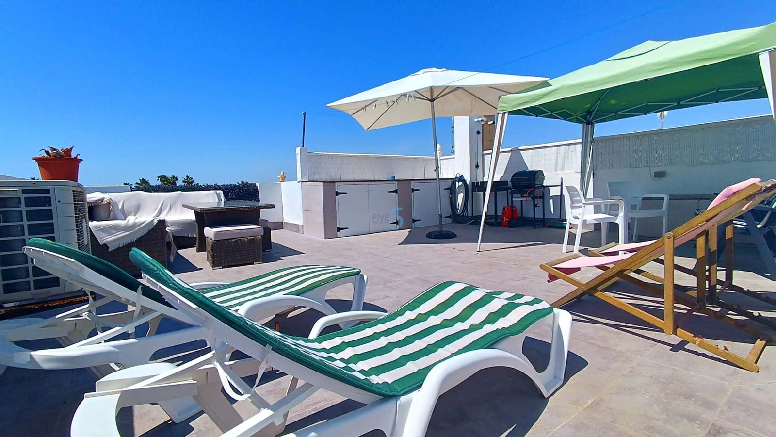 3 soverom Leilighet til salgs i Torrevieja med svømmebasseng - € 134 950 (Ref: 9023944)