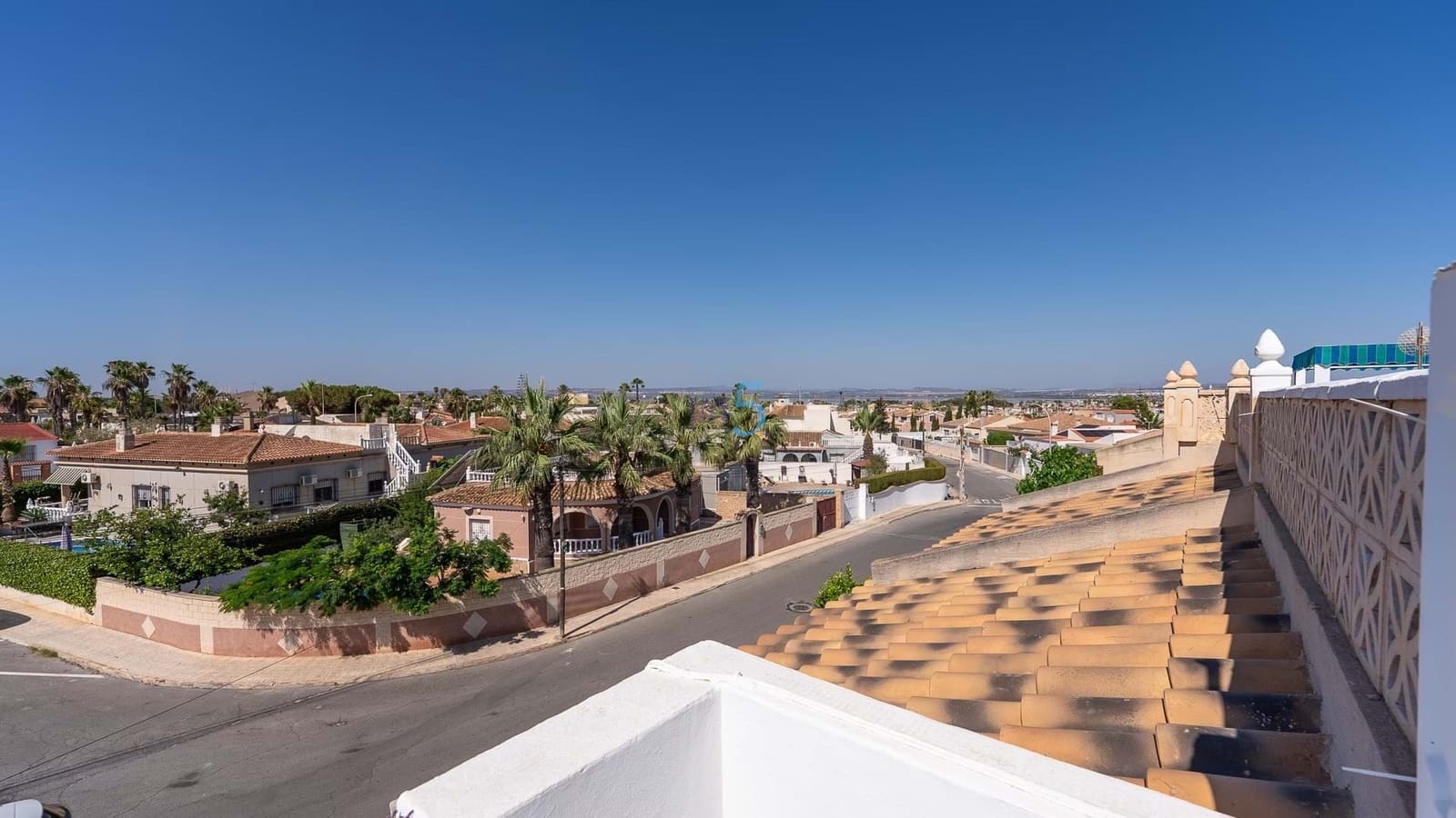 3 soverom Leilighet til salgs i Torrevieja med svømmebasseng - € 134 950 (Ref: 9023944)