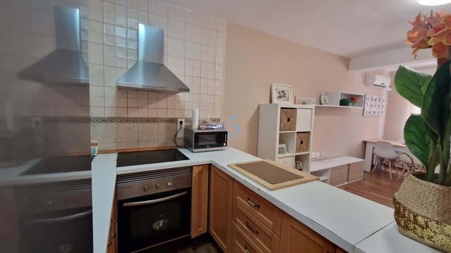 2 chambre Bungalow à vendre à Torrevieja avec garage - 215 000 € (Ref: 9026261)