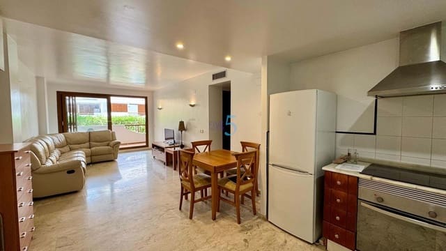 2 chambre Appartement à vendre à Punta Prima, Orihuela avec piscine garage - 245 000 € (Ref: 9033826)