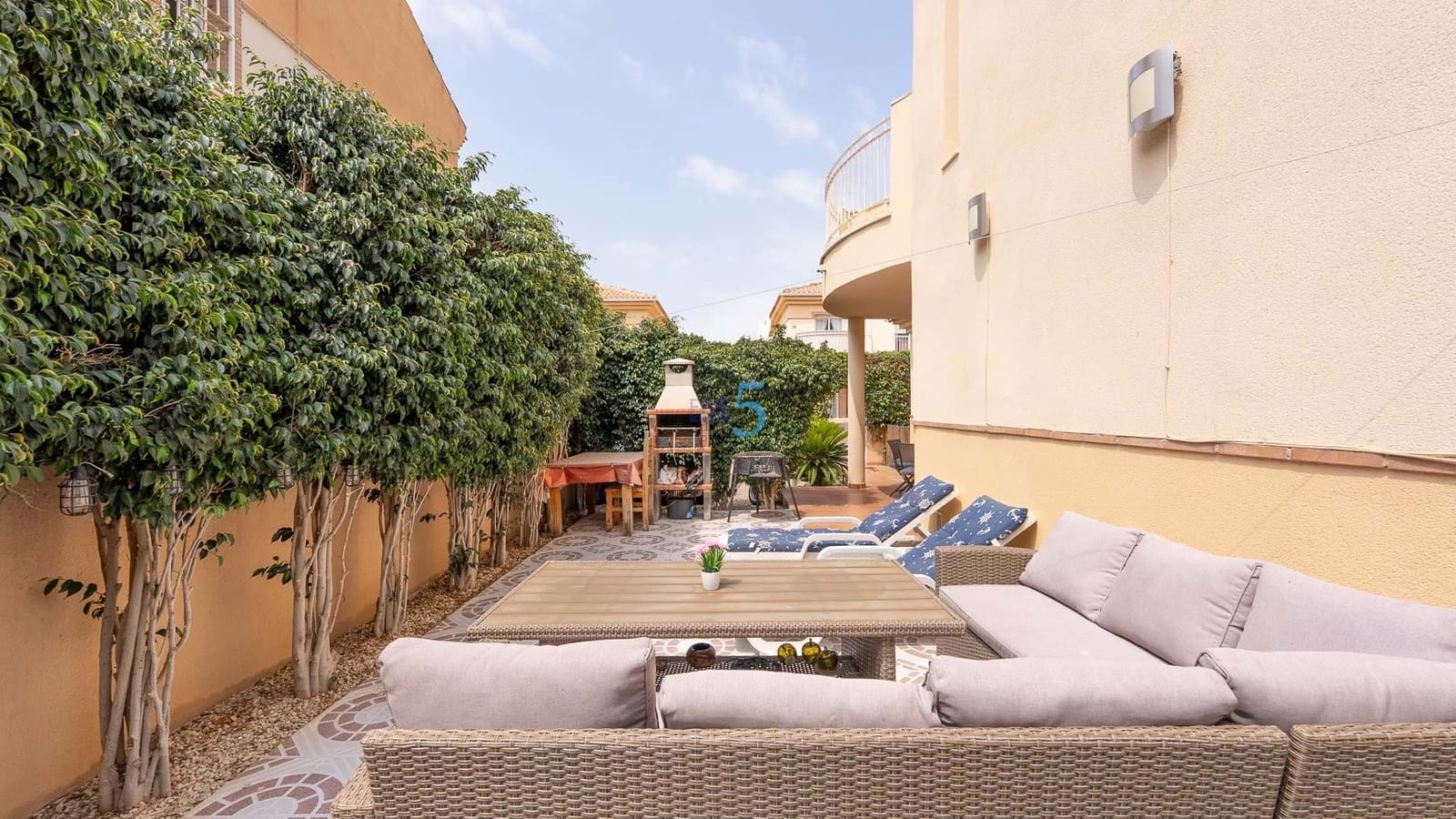 Chalet de 3 habitaciones en Ciudad Quesada en venta con piscina - 239.995 € (Ref: 9038274)