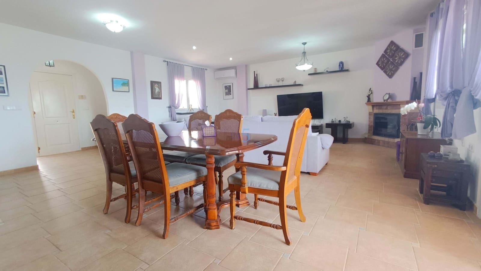 3 makuuhuone Huvila myytävänä paikassa Algorfa mukana uima-altaan 
autotalli - 599 990 € (Ref: 9038275)