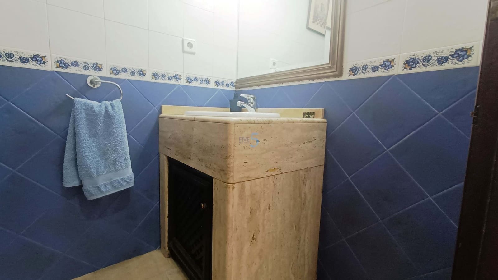 3 makuuhuone Huvila myytävänä paikassa Algorfa mukana uima-altaan 
autotalli - 599 990 € (Ref: 9038275)