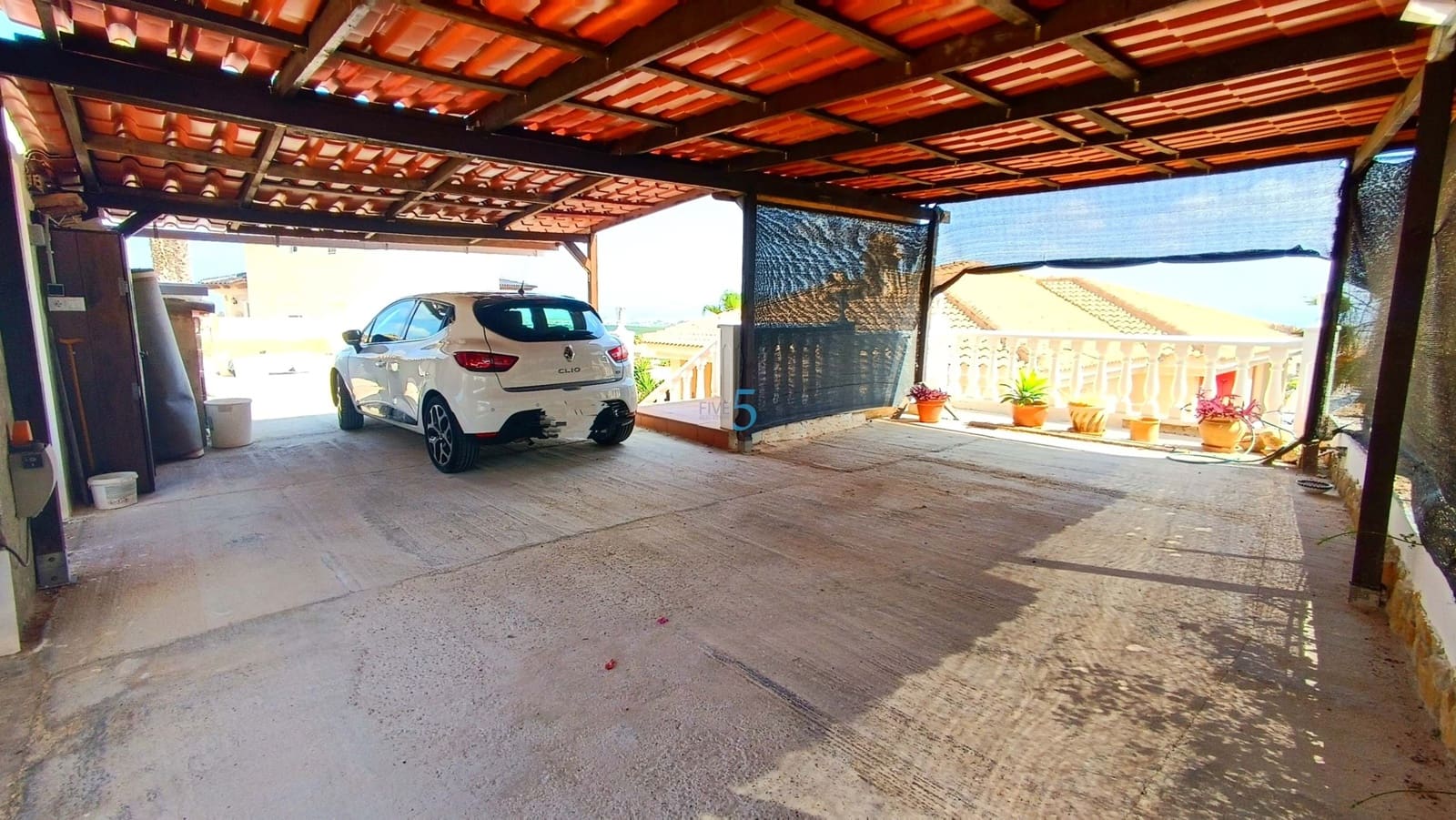 3 makuuhuone Huvila myytävänä paikassa Algorfa mukana uima-altaan 
autotalli - 599 990 € (Ref: 9038275)