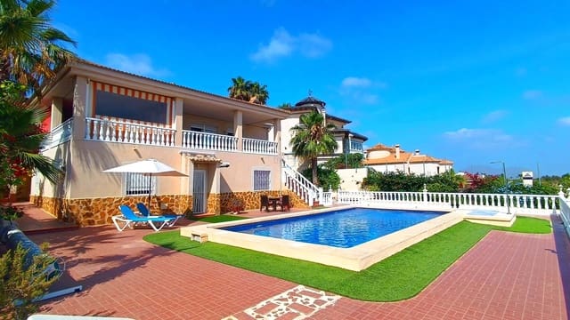 3 makuuhuone Huvila myytävänä paikassa Algorfa mukana uima-altaan 
autotalli - 599 990 € (Ref: 9038275)