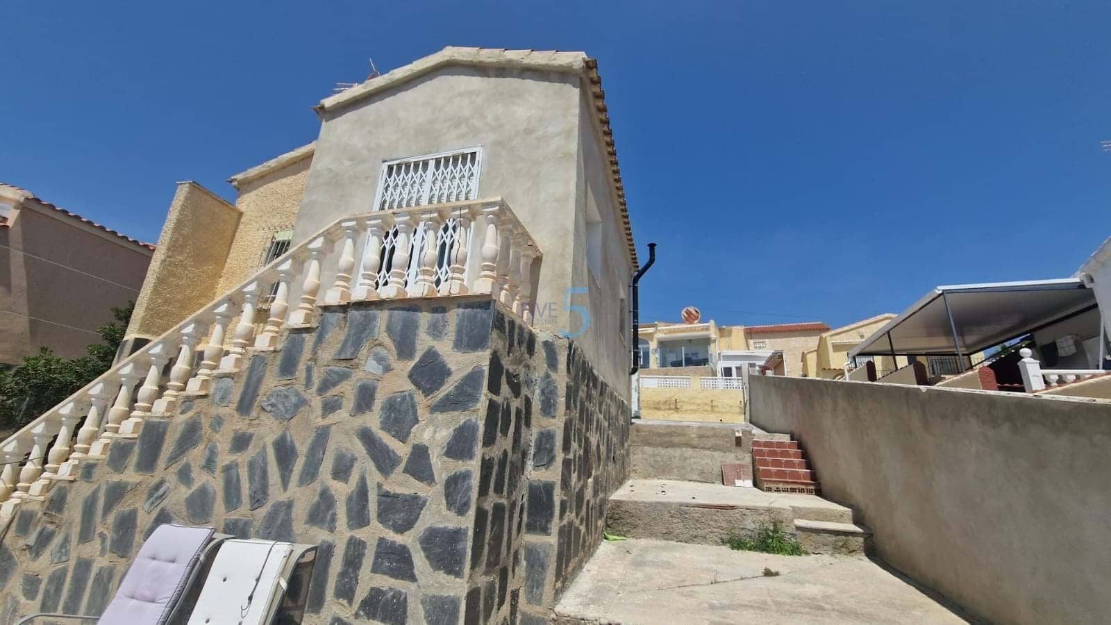 2 bedroom Villa for sale in San Fulgencio - € 180,000 (Ref: 9047210)
