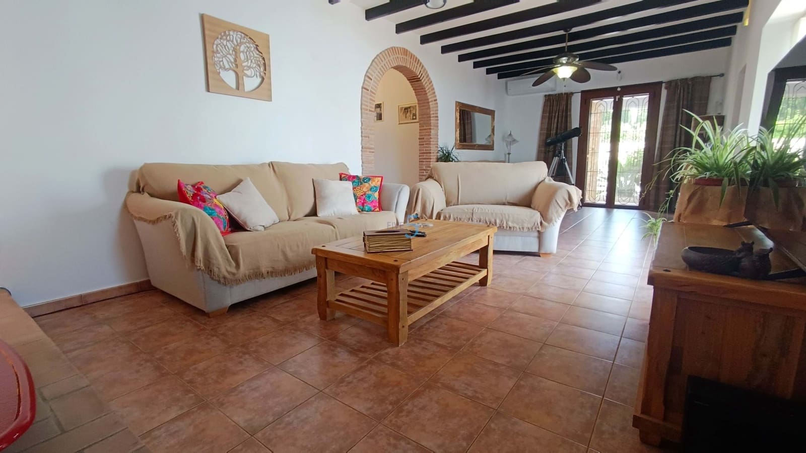 5 soveværelse Villa til salg i Jacarilla med swimmingpool - € 595.000 (Ref: 9047213)