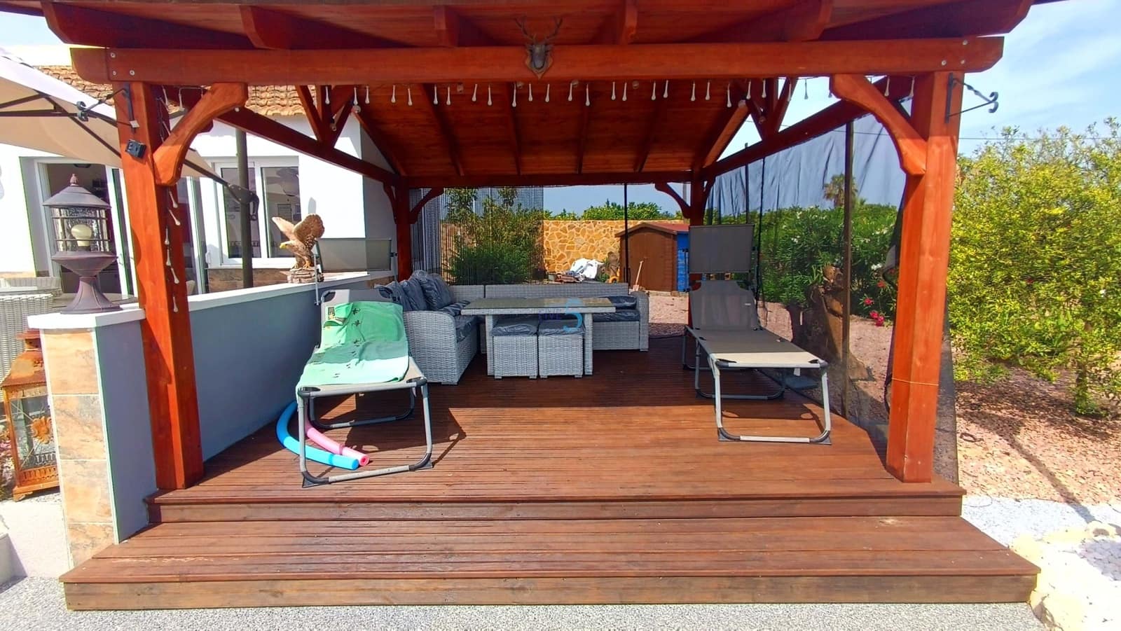 5 soveværelse Villa til salg i Jacarilla med swimmingpool - € 595.000 (Ref: 9047213)