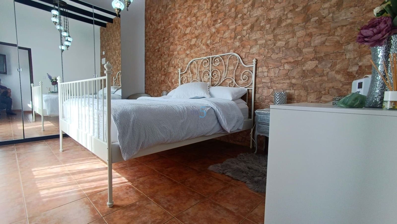 5 soveværelse Villa til salg i Jacarilla med swimmingpool - € 595.000 (Ref: 9047213)