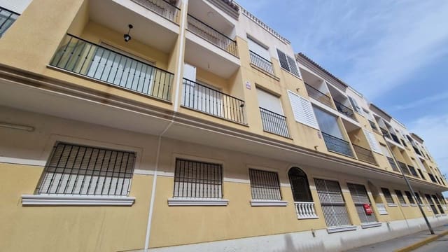 2 soverom Leilighet til salgs i Formentera del Segura med svømmebasseng garasje - € 109 000 (Ref: 9051693)