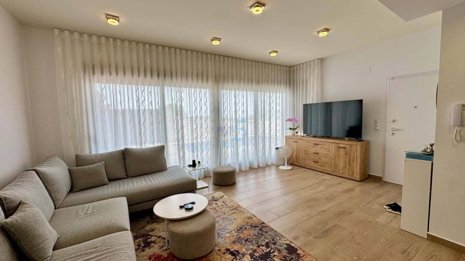 3 bedroom Villa for sale in Villamartin with pool garage - € 448,000 (Ref: 9057191)