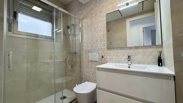 3 sypialnia Willa na sprzedaż w Villamartin, Orihuela z basenem garażem - 448 000 € (Ref: 9057191)