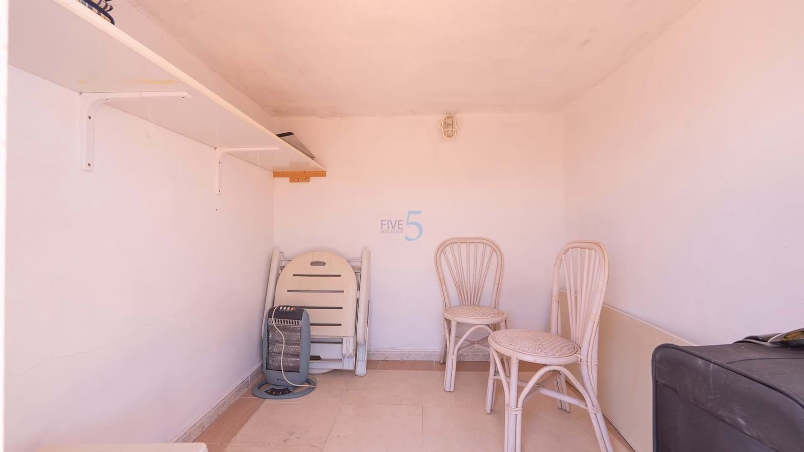 2 soveværelse Bungalow til salg i Rojales med swimmingpool garage - € 165.000 (Ref: 9058147)