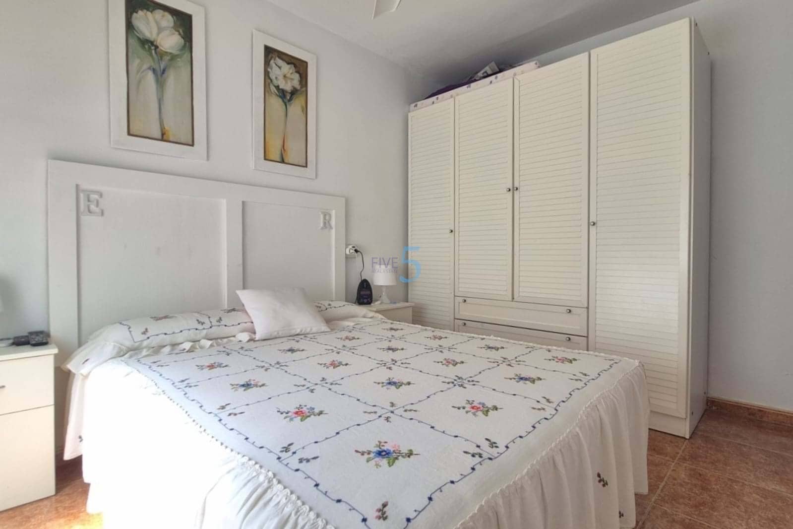 3 bedroom Apartment for sale in Torre de la Horadada - € 119,000 (Ref: 9061857)