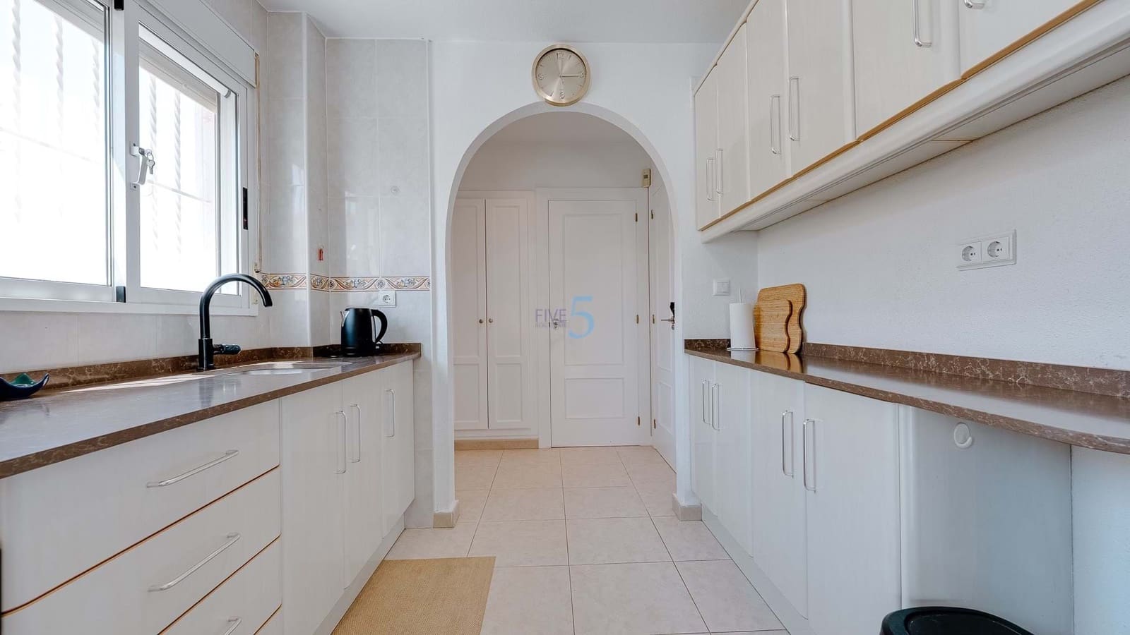 3 soverom Kjedet enebolig til salgs i Rojales med svømmebasseng garasje - € 235 000 (Ref: 9064410)