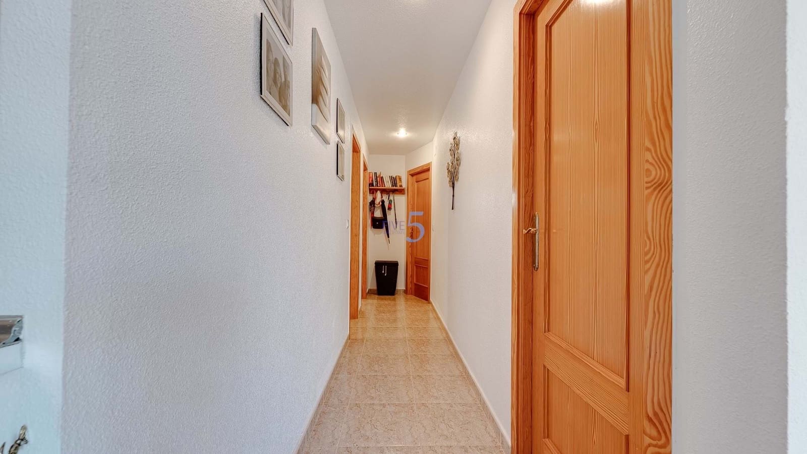 3 soverom Kjedet enebolig til salgs i Rojales med svømmebasseng garasje - € 235 000 (Ref: 9064410)