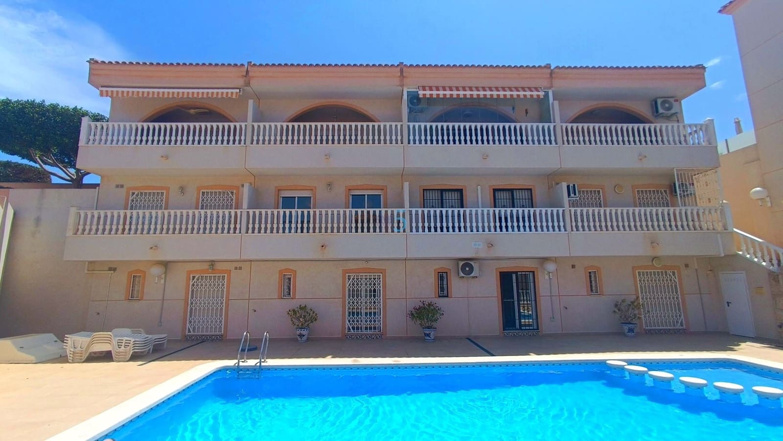 3 chambre Maison de Ville à vendre à Ciudad Quesada avec piscine - 217 995 € (Ref: 9068396)