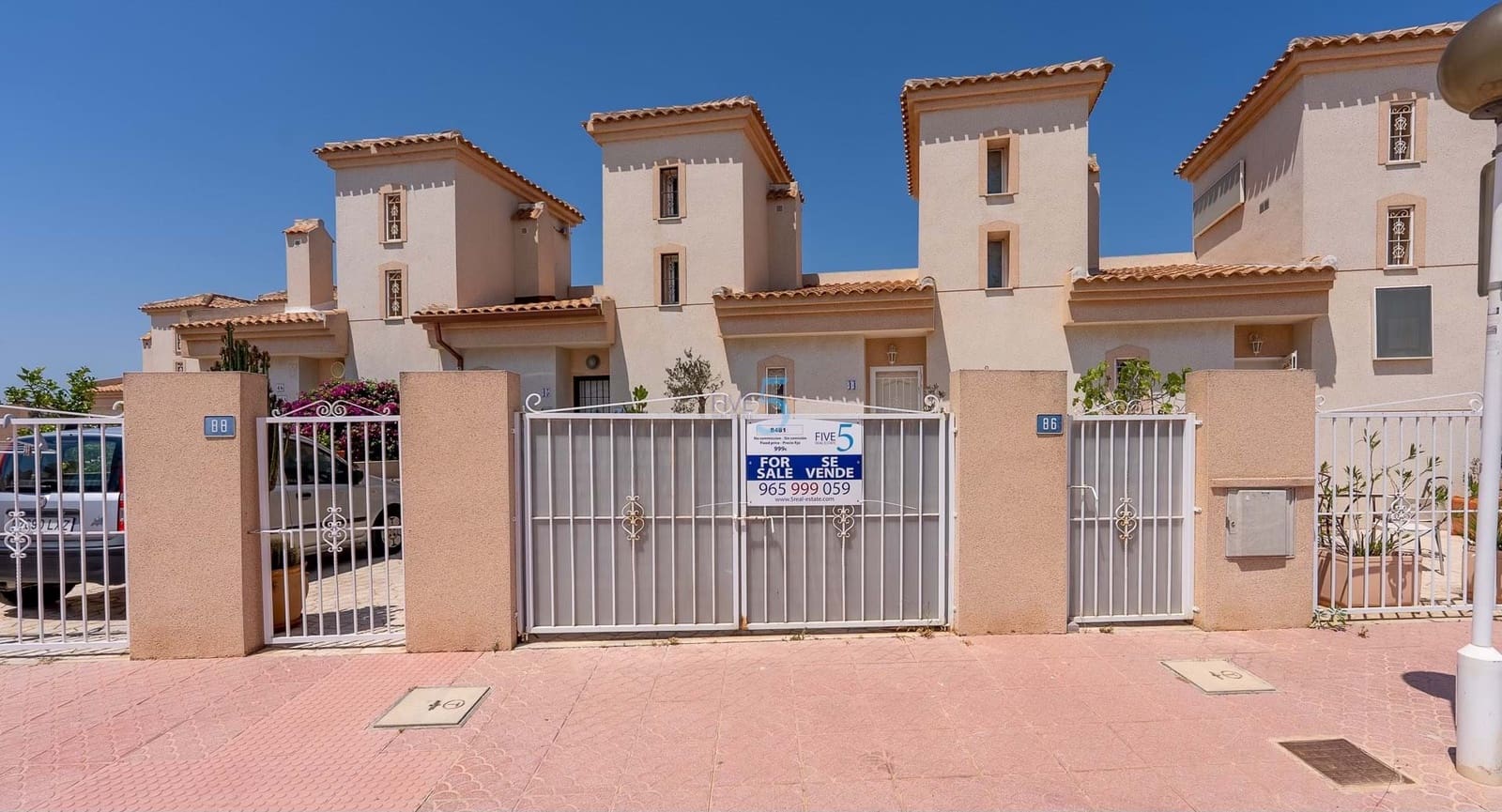 3 chambre Maison de Ville à vendre à Ciudad Quesada avec piscine - 217 995 € (Ref: 9068396)