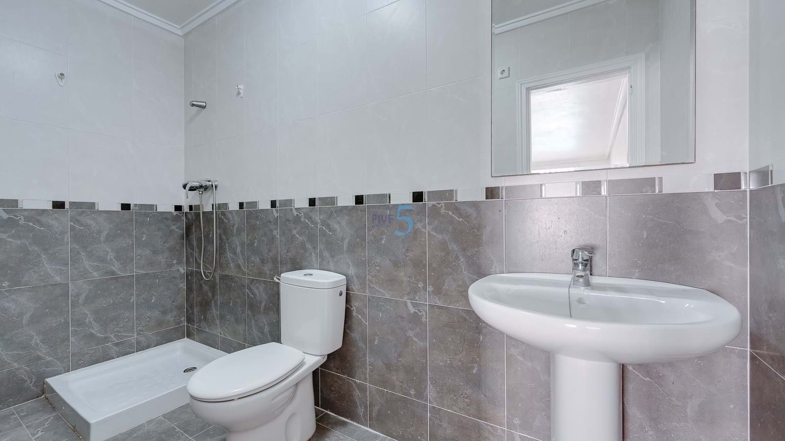 3 chambre Maison de Ville à vendre à Ciudad Quesada avec piscine - 217 995 € (Ref: 9068396)