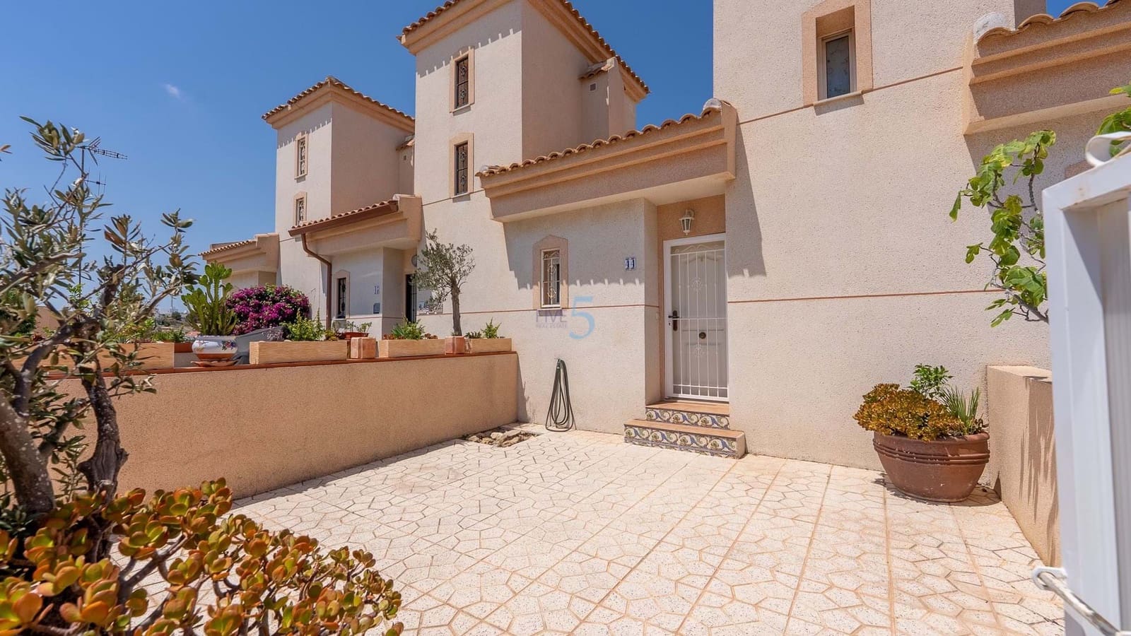 3 chambre Maison de Ville à vendre à Ciudad Quesada avec piscine - 217 995 € (Ref: 9068396)