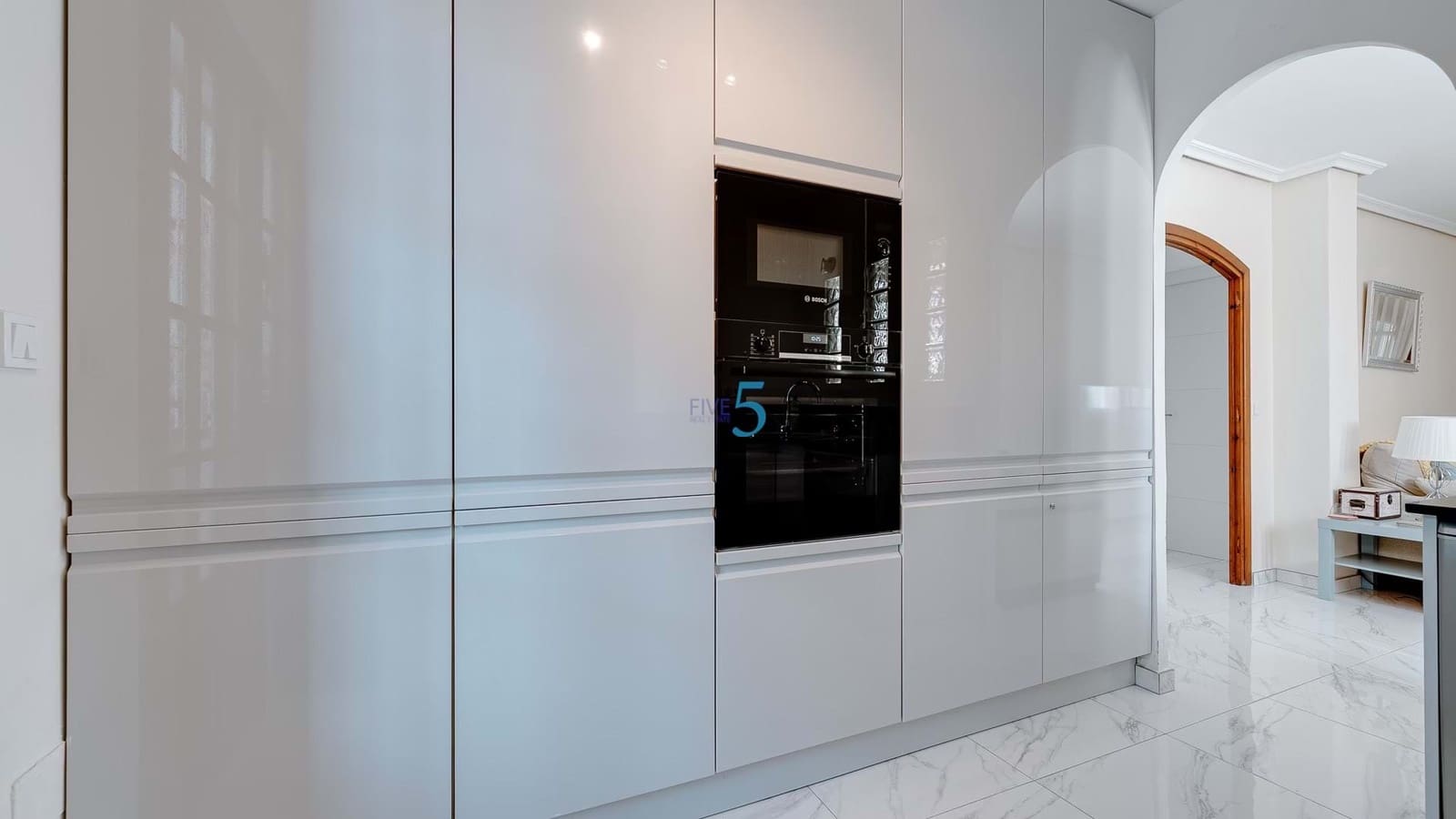 2 soveværelse Lejlighed til salg i Los Urrutias med swimmingpool garage - € 159.950 (Ref: 9070664)