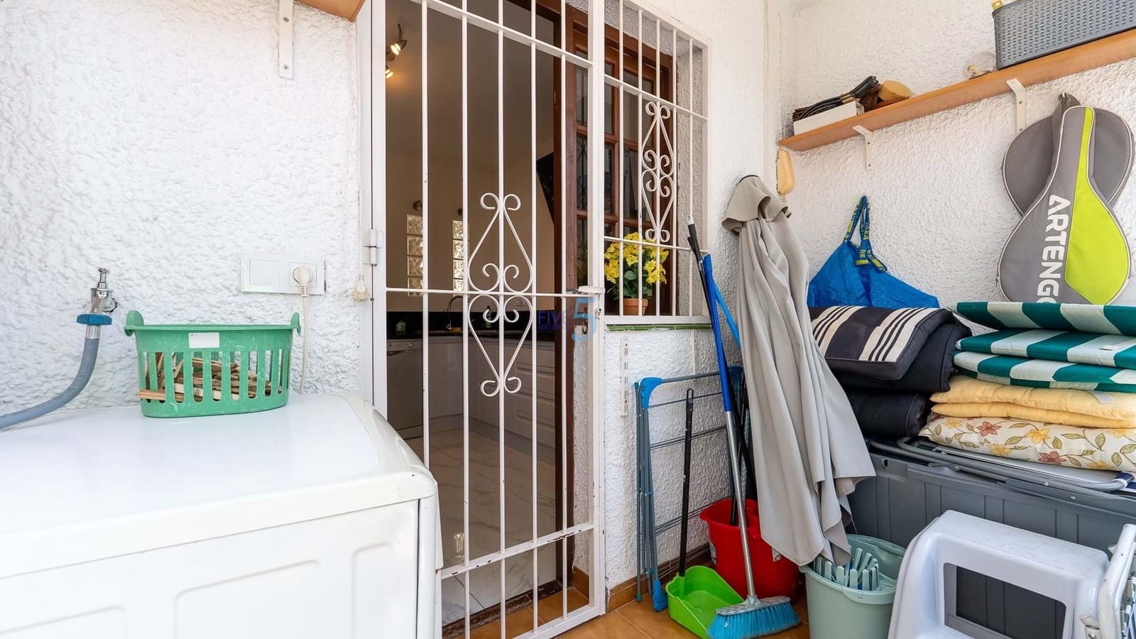 2 soveværelse Lejlighed til salg i Los Urrutias med swimmingpool garage - € 159.950 (Ref: 9070664)