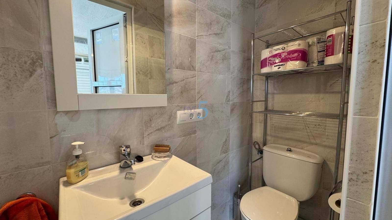 3 makuuhuone Huvila myytävänä paikassa Ciudad Quesada mukana uima-altaan - 499 999 € (Ref: 9072997)