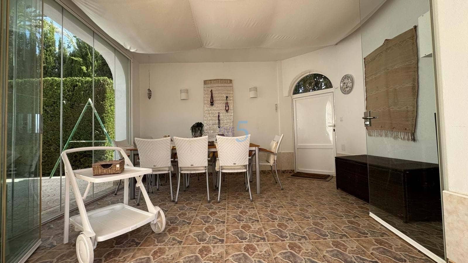 3 makuuhuone Huvila myytävänä paikassa Ciudad Quesada mukana uima-altaan - 499 999 € (Ref: 9072997)