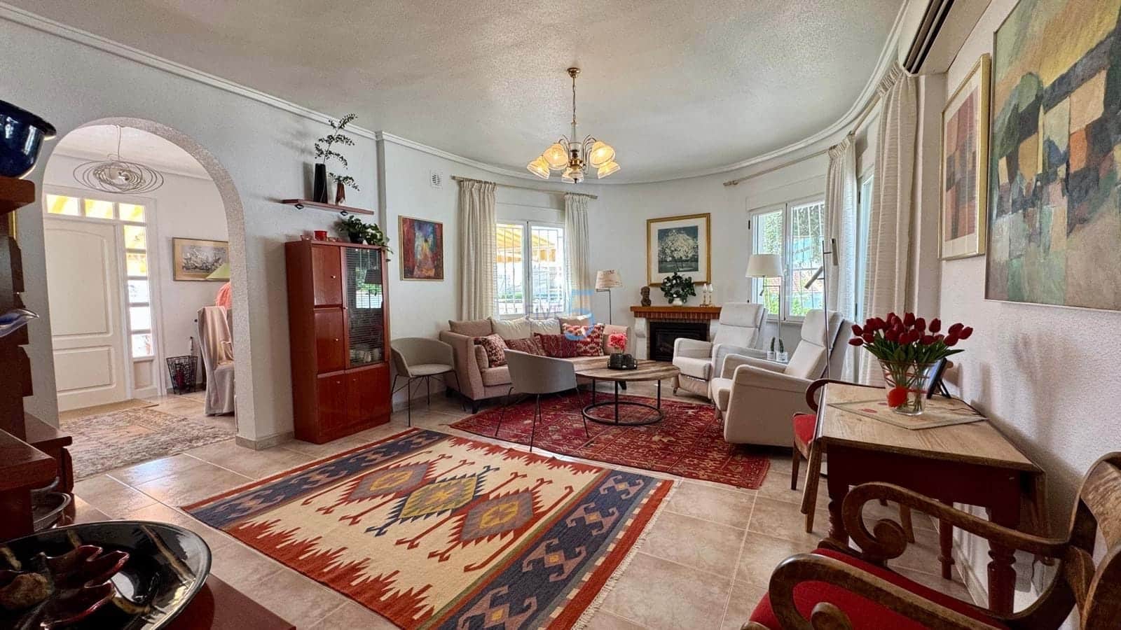 3 makuuhuone Huvila myytävänä paikassa Ciudad Quesada mukana uima-altaan - 499 999 € (Ref: 9072997)