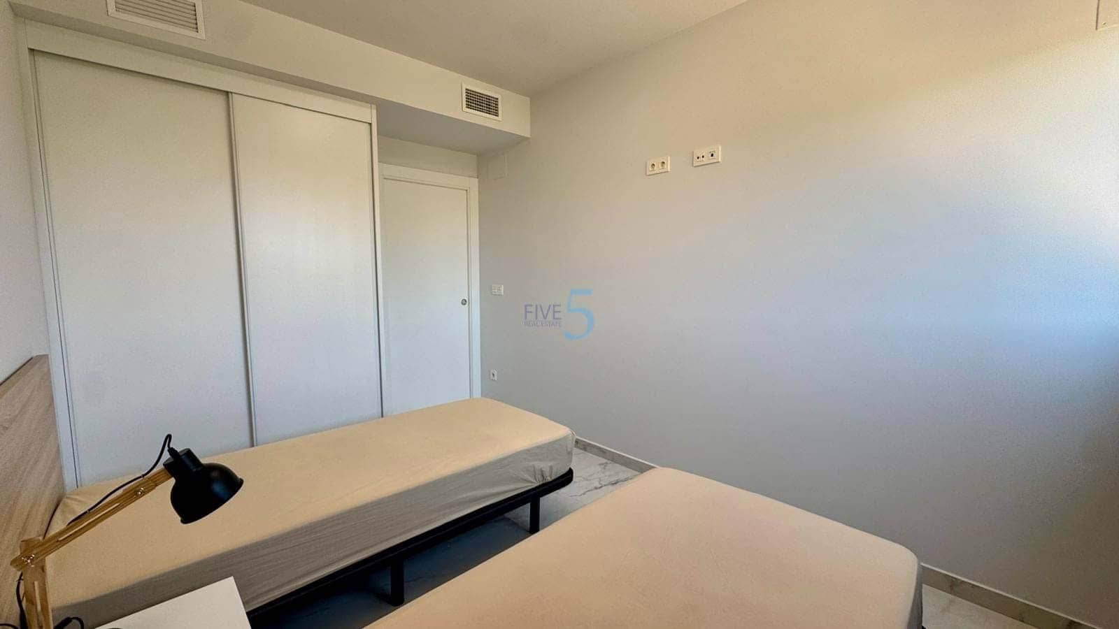 2 bedroom Apartment for sale in Los Altos with pool garage - € 289,000 (Ref: 9074566)