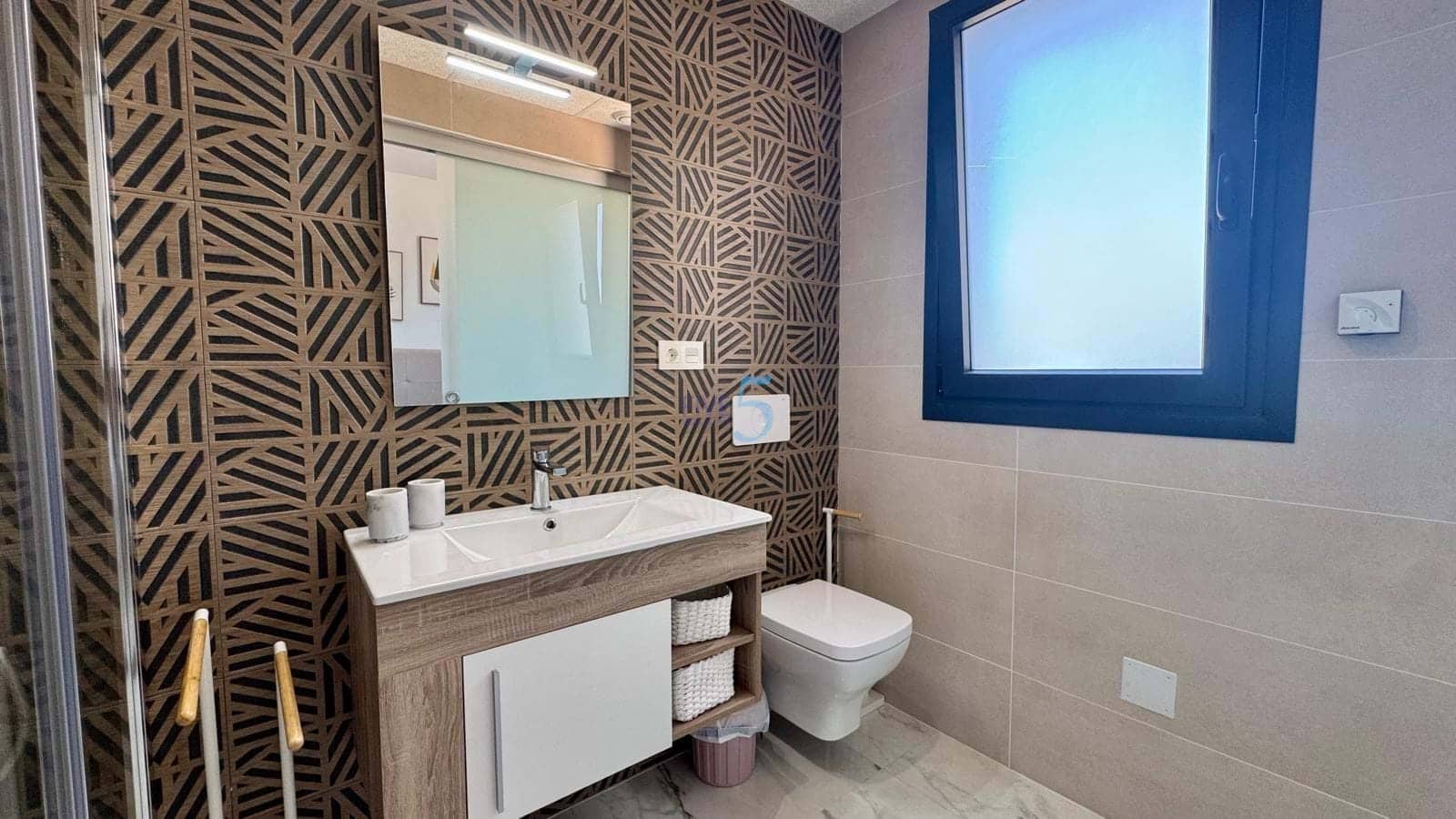 2 bedroom Apartment for sale in Los Altos with pool garage - € 289,000 (Ref: 9074566)