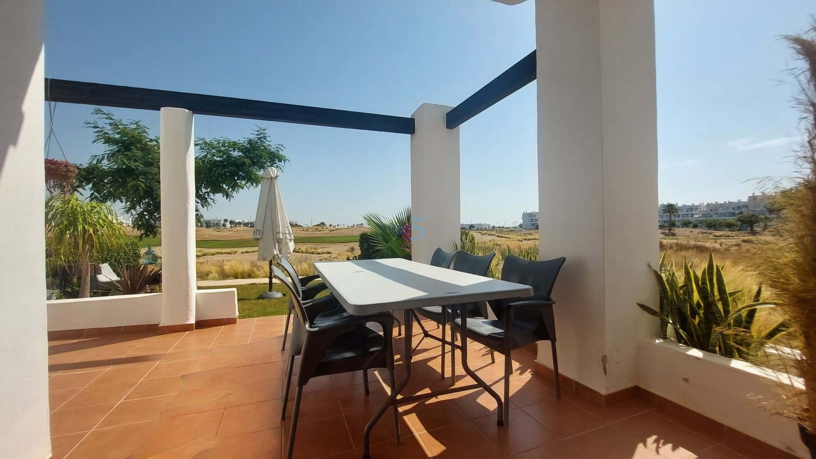 2 makuuhuone Huoneisto myytävänä paikassa Roldan mukana uima-altaan 
autotalli - 150 000 € (Ref: 9075483)