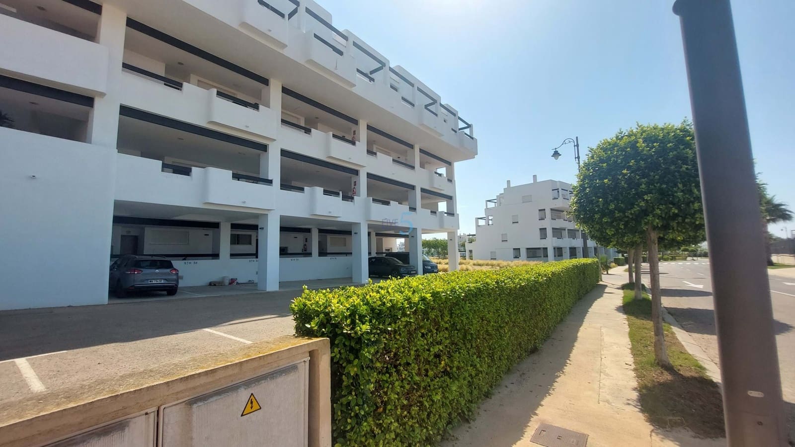 2 makuuhuone Huoneisto myytävänä paikassa Roldan mukana uima-altaan 
autotalli - 150 000 € (Ref: 9075483)