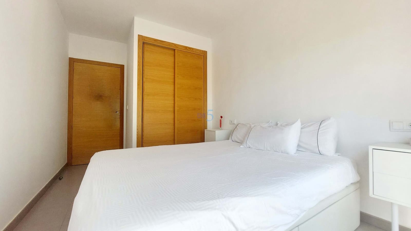 2 makuuhuone Huoneisto myytävänä paikassa Roldan mukana uima-altaan 
autotalli - 150 000 € (Ref: 9075483)