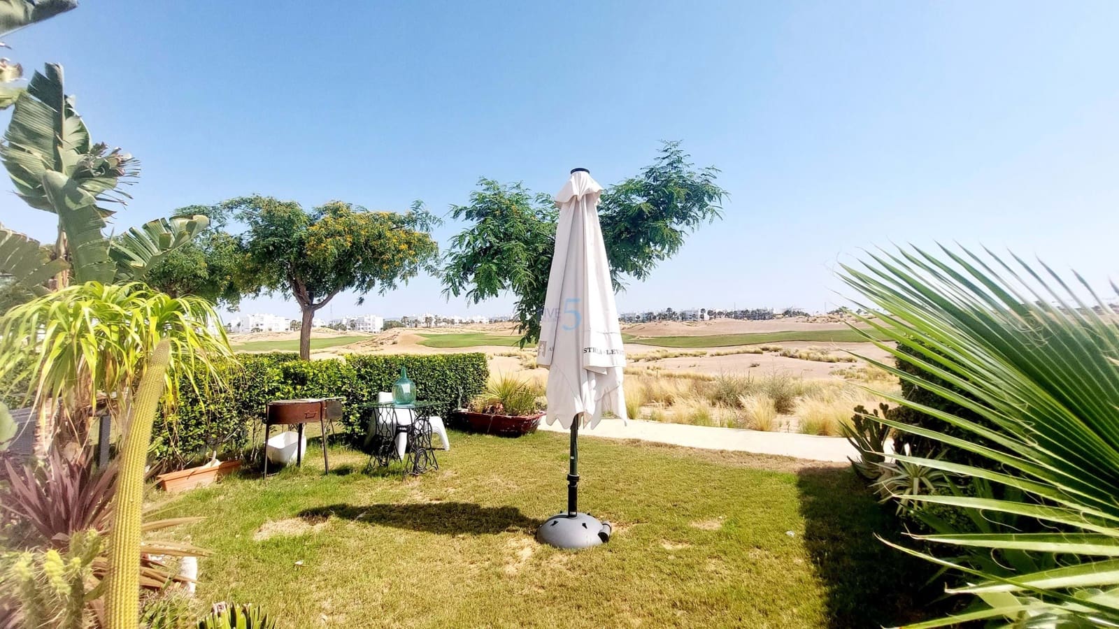 2 makuuhuone Huoneisto myytävänä paikassa Roldan mukana uima-altaan 
autotalli - 150 000 € (Ref: 9075483)