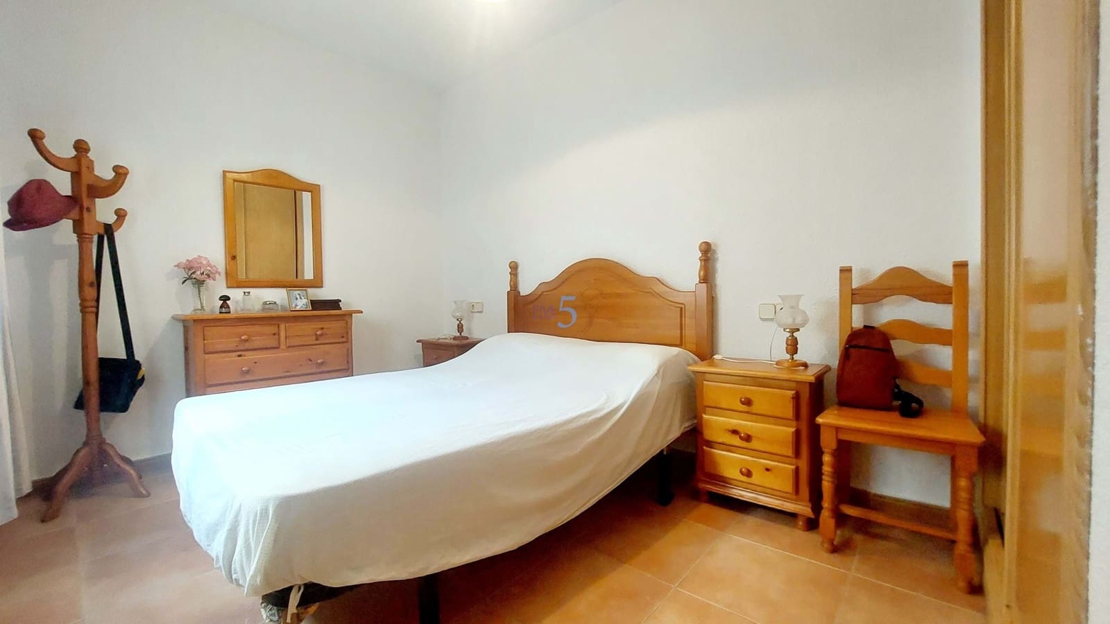 4 makuuhuone Omakotitalo myytävänä paikassa Los Alcazares mukana 
autotalli - 192 000 € (Ref: 9076927)