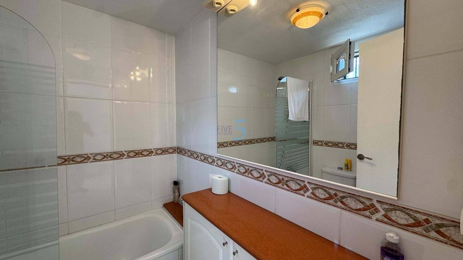 2 sovrum Hus till salu i Villamartin med pool - 205 000 € (Ref: 9077488)