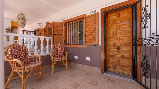 3 chambre Maison de Ville à vendre à La Mata, Torrevieja avec piscine - 218 000 € (Ref: 9095747)