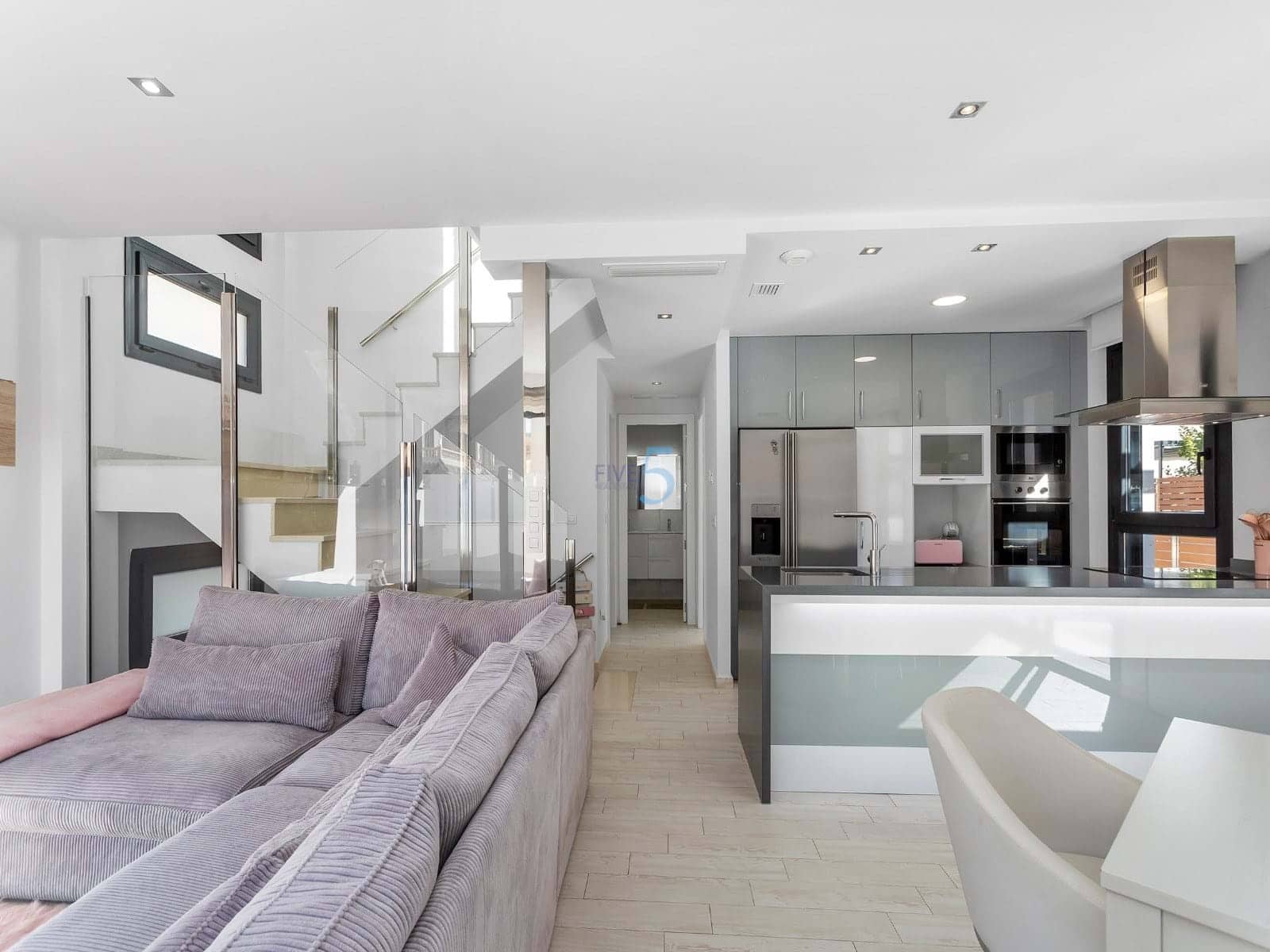 5 chambre Villa/Maison à vendre à Torrevieja avec piscine - 399 900 € (Ref: 9097621)