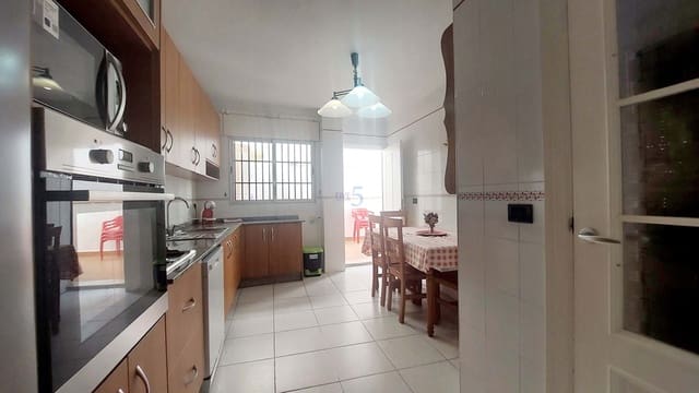 Apartamento de 3 habitaciones en Torre de la Horadada, Pilar de la Horadada en venta - 210.000 € (Ref: 9100312)