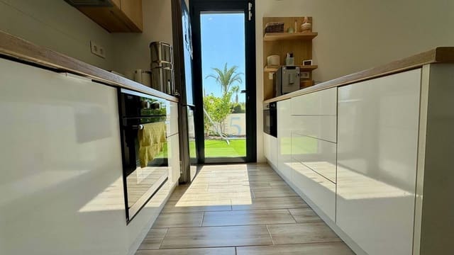 3 camera da letto Villa in vendita in La Zenia, Orihuela con piscina - 519.900 € (Rif: 9100313)