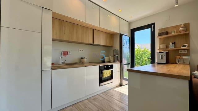 3 camera da letto Villa in vendita in La Zenia, Orihuela con piscina - 519.900 € (Rif: 9100313)