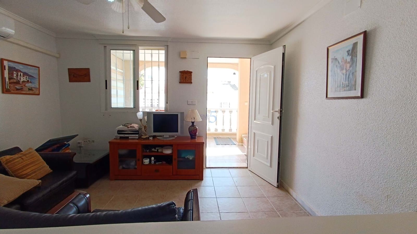 5 soverom Hus til salgs i San Fulgencio - € 135 000 (Ref: 9105032)