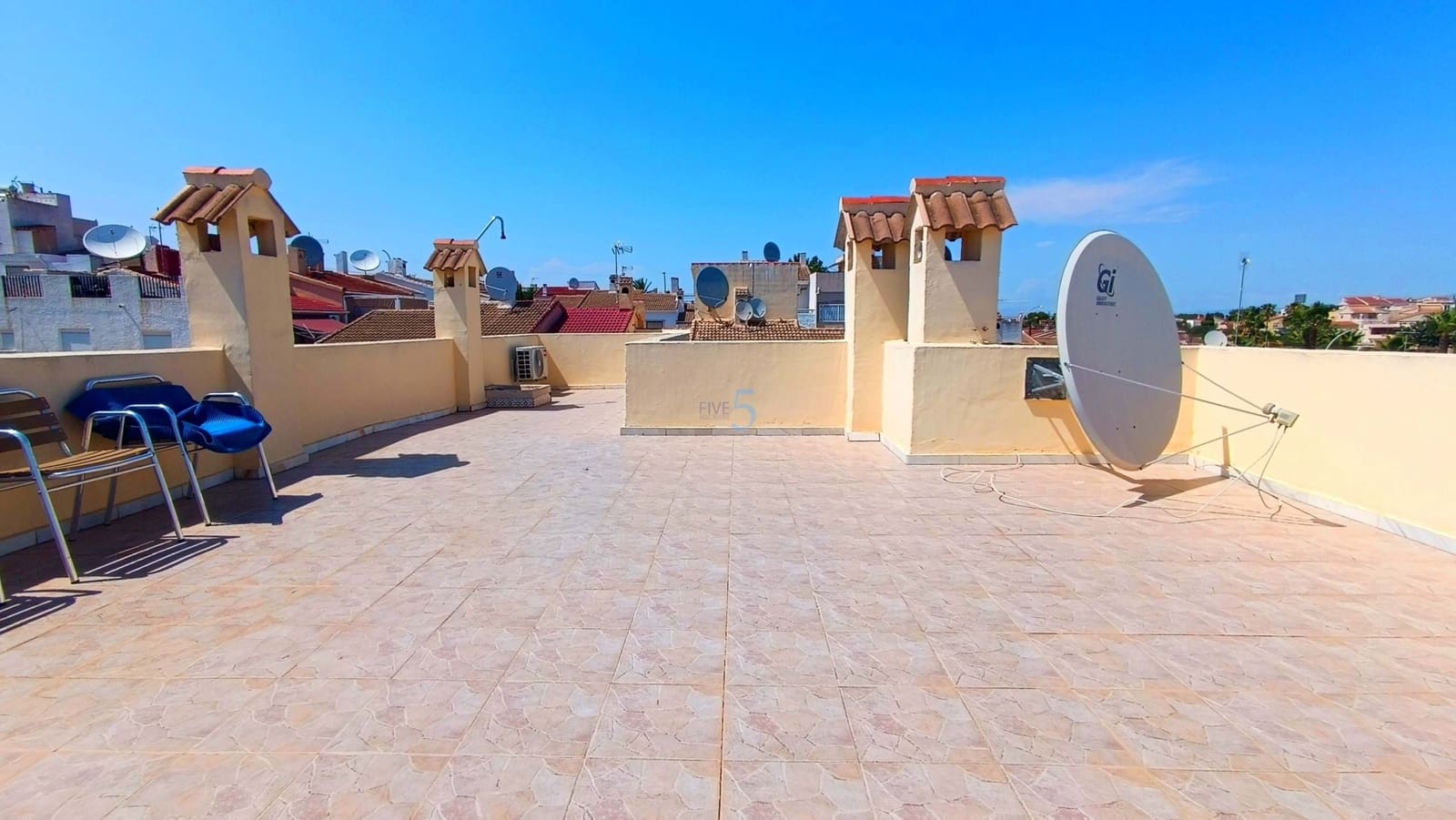 5 soverom Hus til salgs i San Fulgencio - € 135 000 (Ref: 9105032)