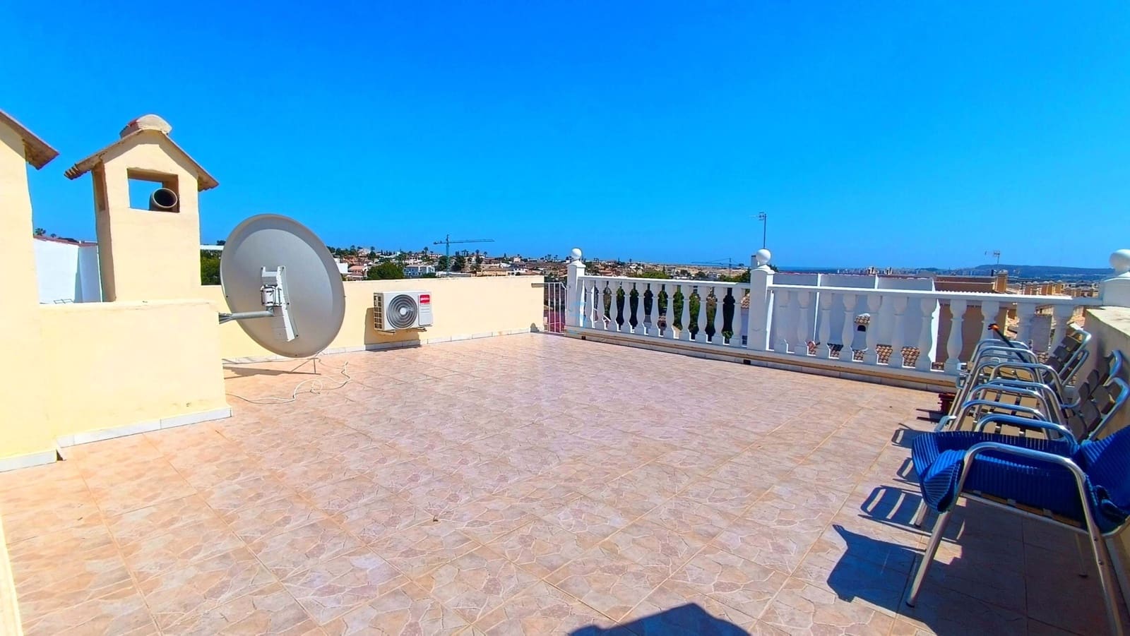 5 soverom Hus til salgs i San Fulgencio - € 135 000 (Ref: 9105032)