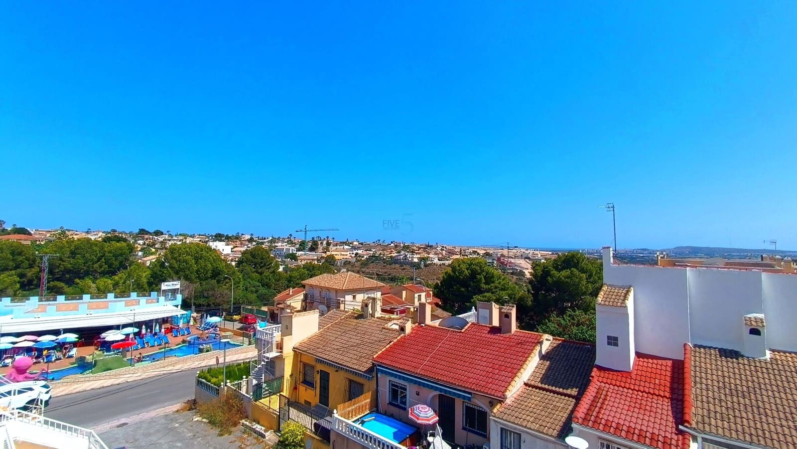 5 soverom Hus til salgs i San Fulgencio - € 135 000 (Ref: 9105032)