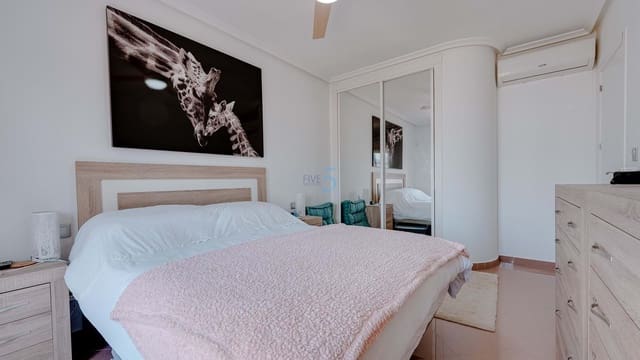 3 soverom Kjedet enebolig til salgs i Los Dolses, Orihuela med garasje - € 375 000 (Ref: 9105853)