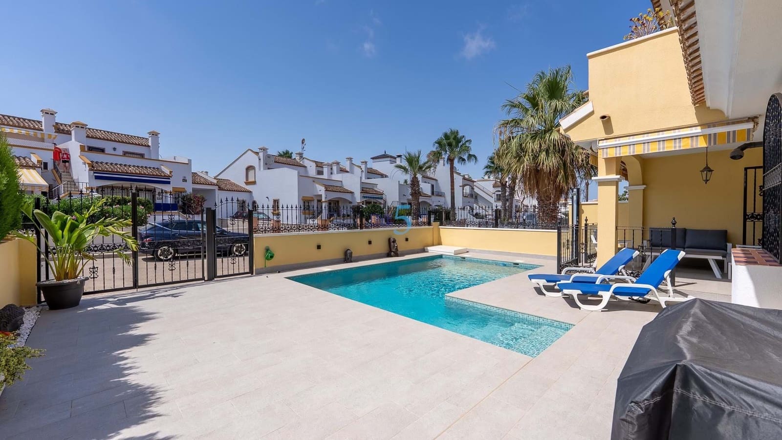 3 soverom Kjedet enebolig til salgs i Los Dolses med garasje - € 375 000 (Ref: 9105853)