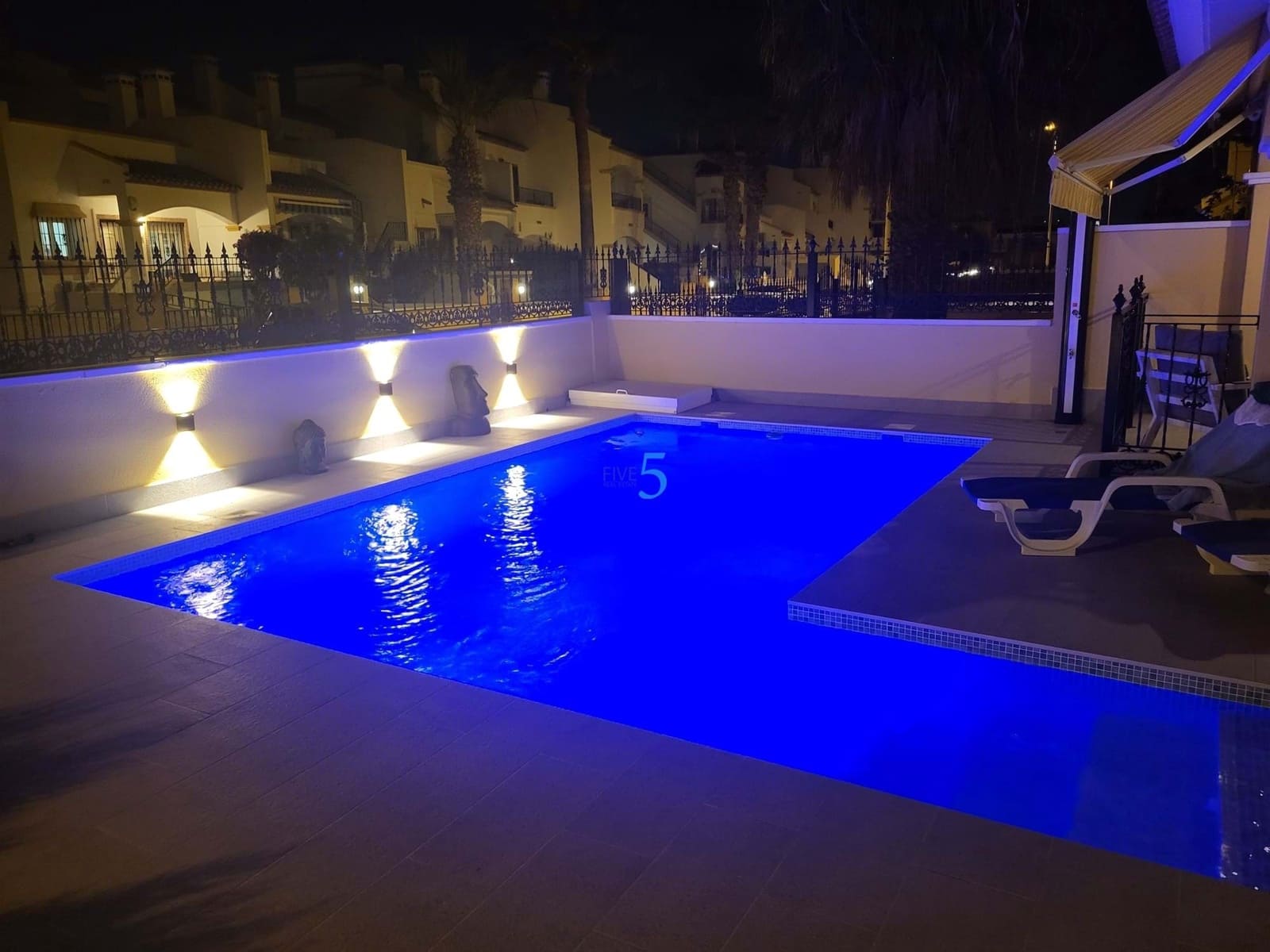 3 soverom Kjedet enebolig til salgs i Los Dolses med garasje - € 375 000 (Ref: 9105853)