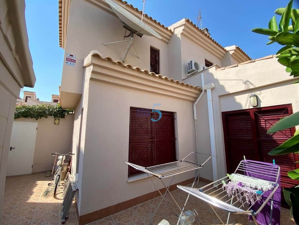 3 bedroom Semi-detached Villa for sale in Balsicas with pool - € 165,000 (Ref: 9108339)